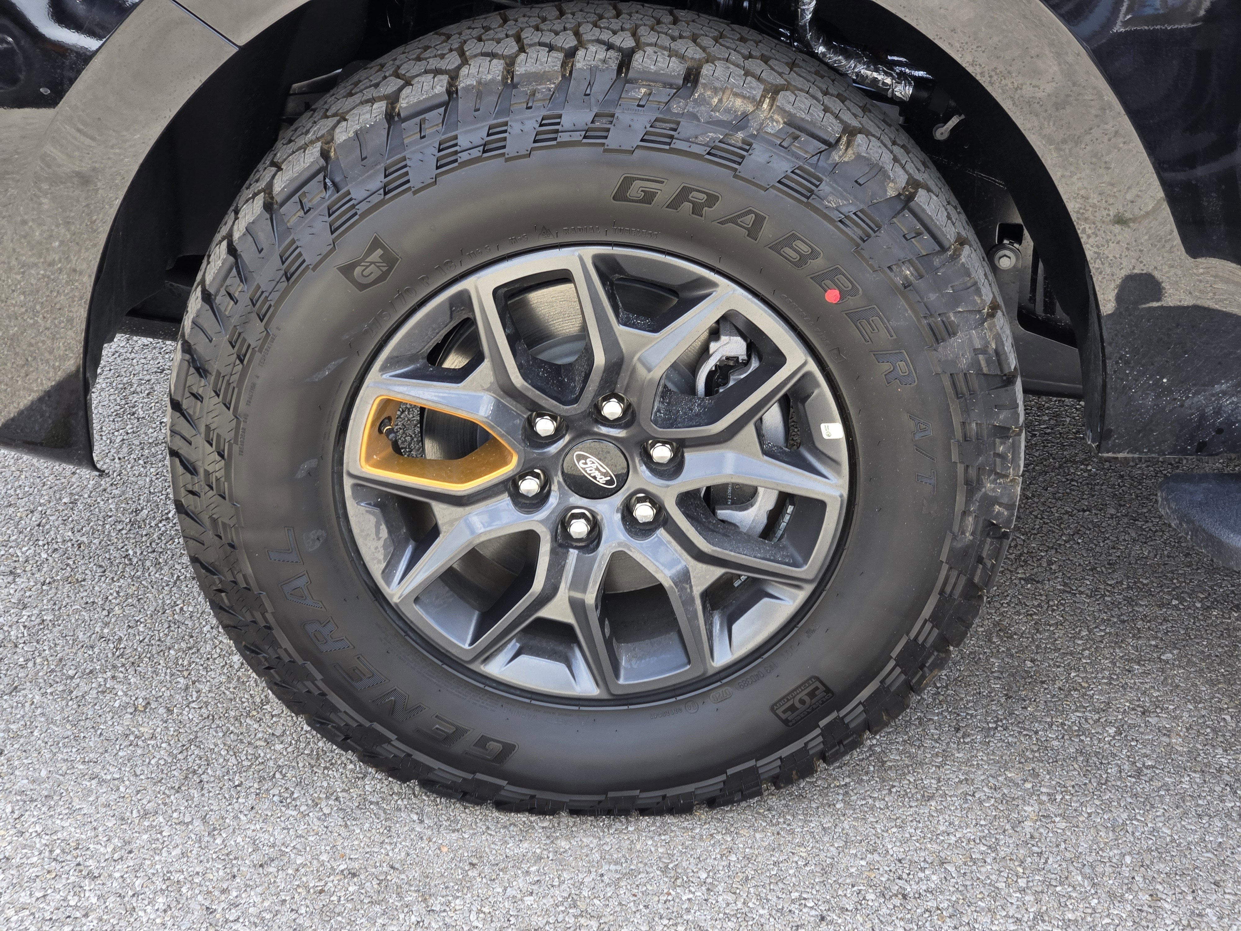 New 2026 Agate Black Metallic Ford Tremor image 7