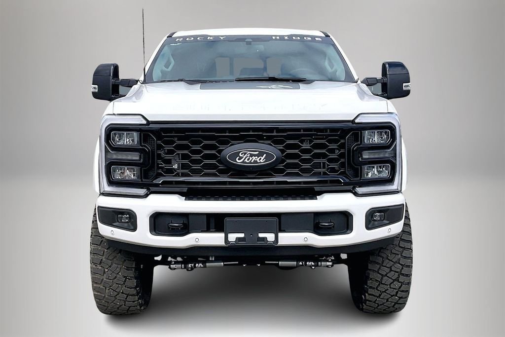 New 2026 Ford Super Duty F-250 Lariat 4D Crew Cab