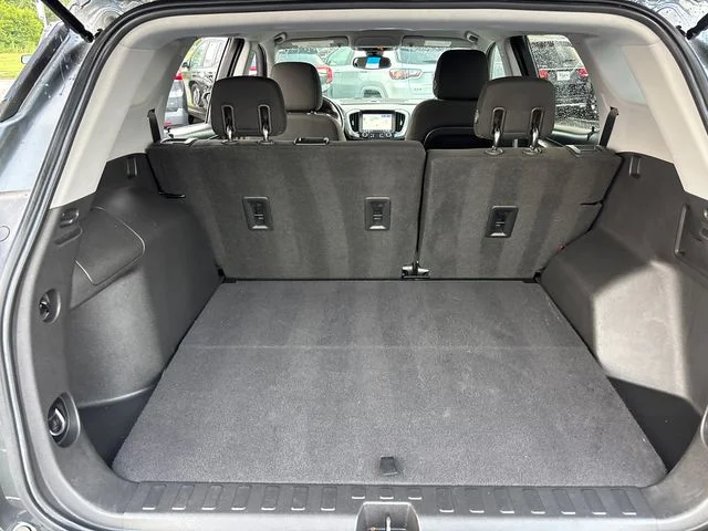 Used 2020 Gray GMC SLE image 34