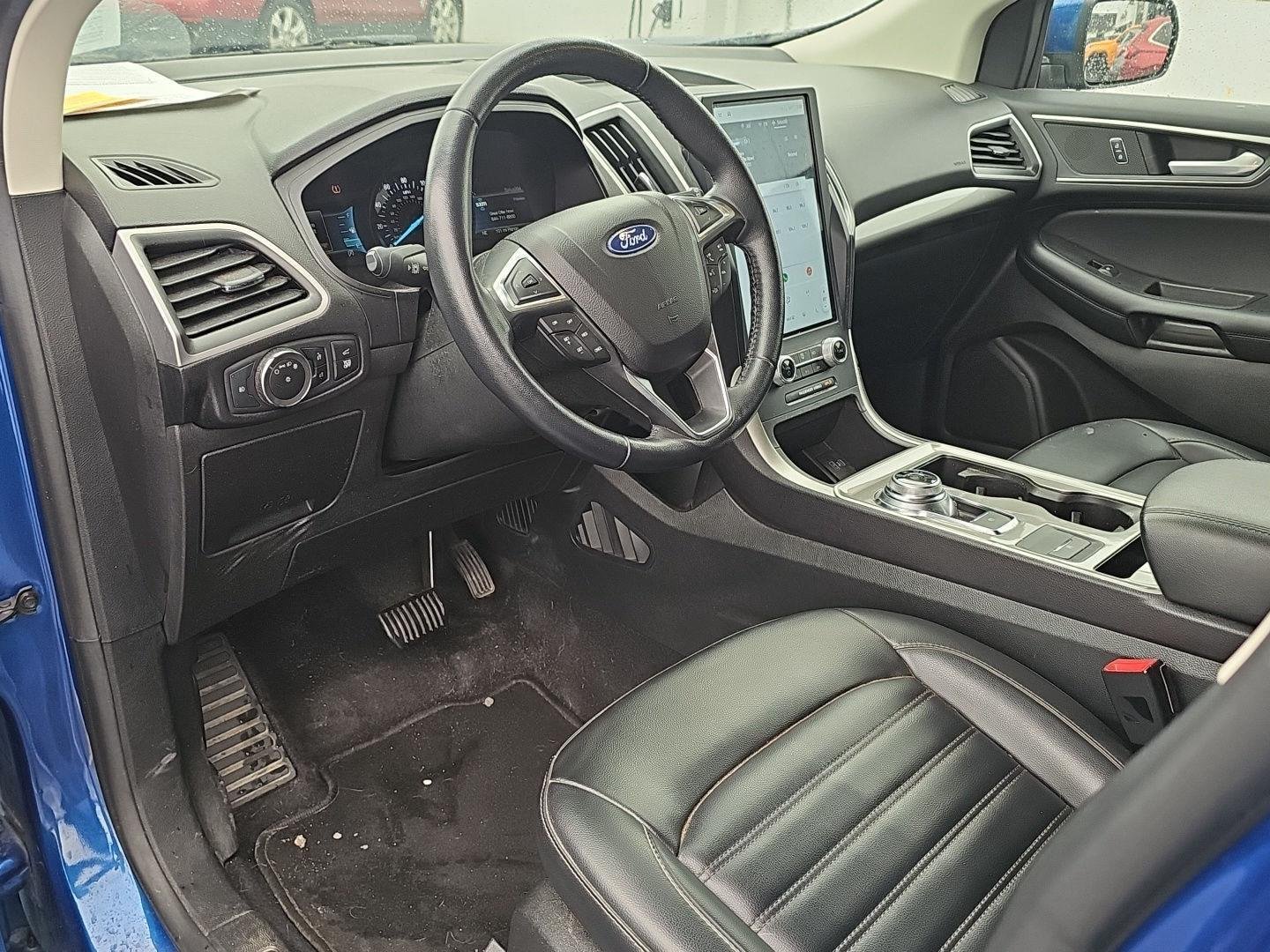 Used 2023 Atlas Blue Metallic Ford SEL image 8