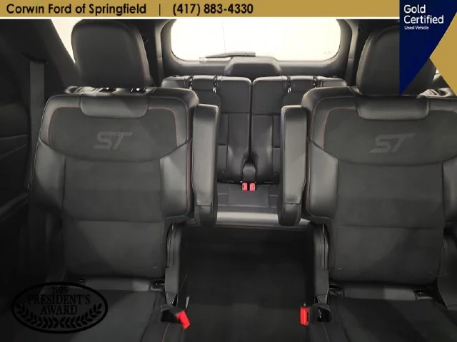 Certified Used 2025 Vapor Blue Ford ST image 27