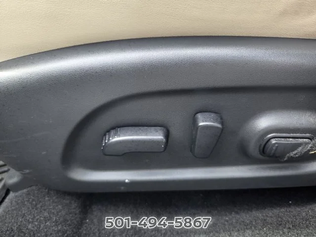 Used 2020 Brown Nissan Platinum image 20