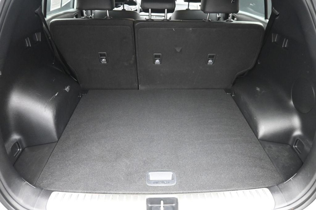 Used 2021 Silver Kia S image 11