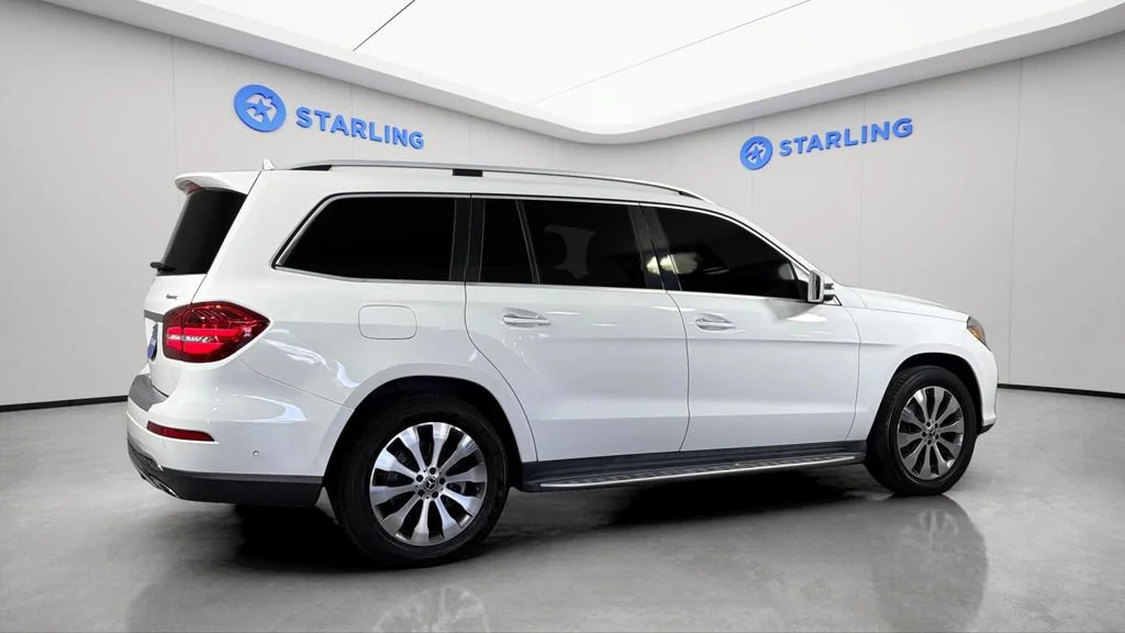 Used 2019 Red Mercedes-Benz 4MATIC® image 10