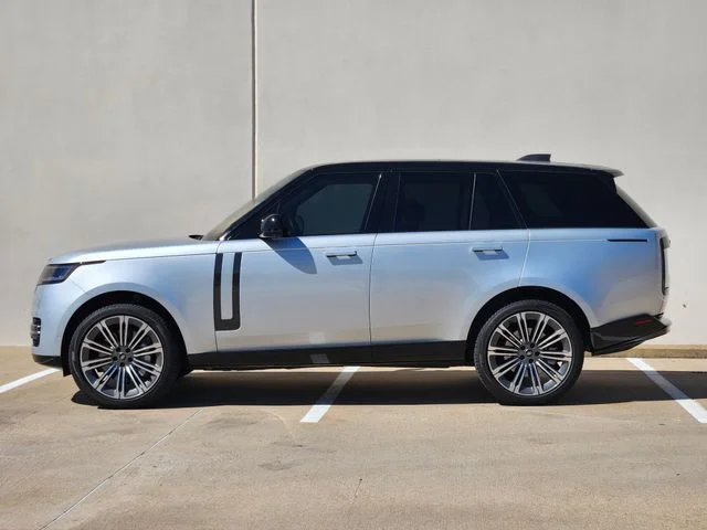 Certified Used 2024 Silver Land Rover SE image 4