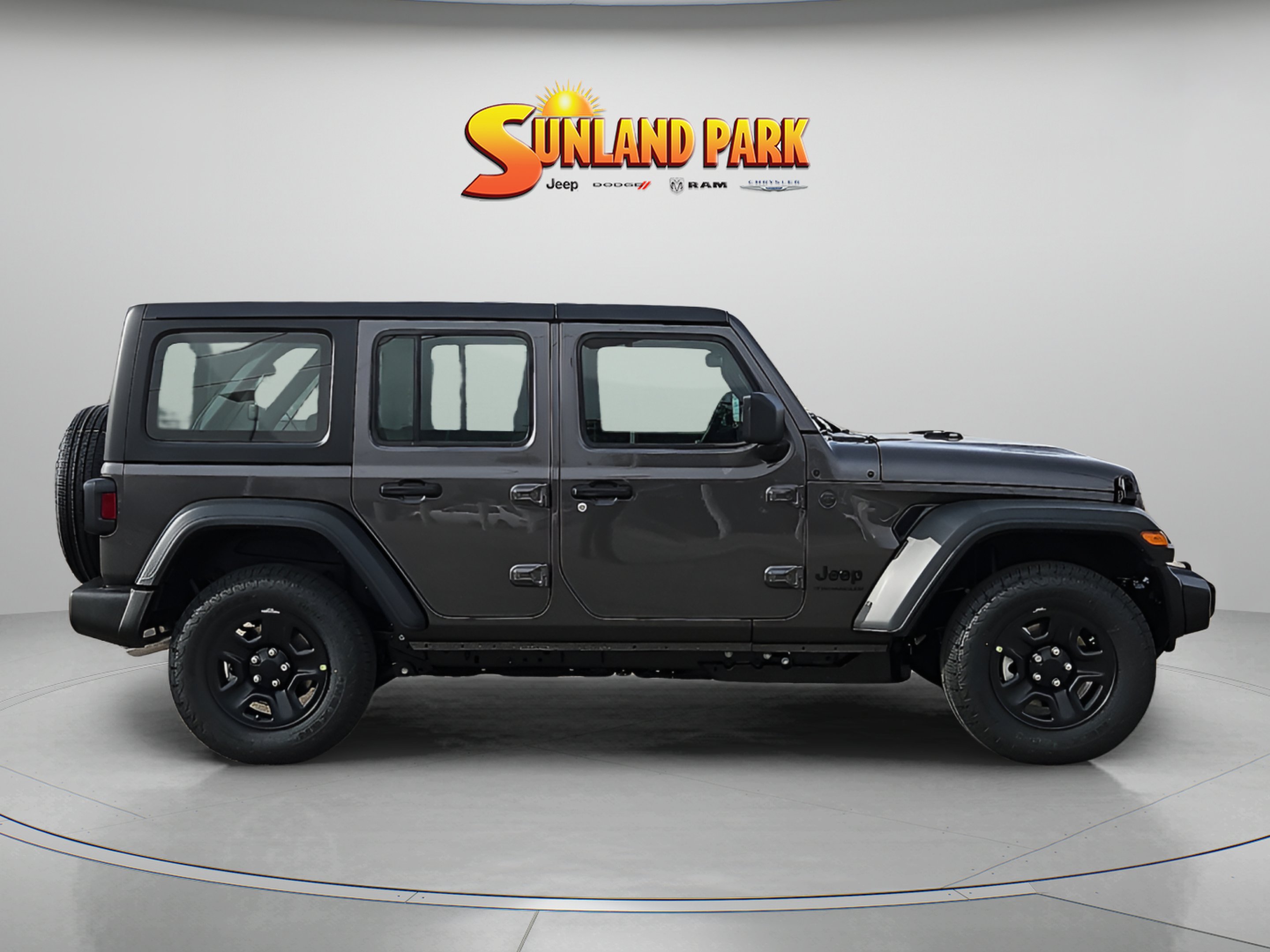 New 2026 Granite Crystal Metallic Clear-Coat Exterior Paint Jeep Sport image 6