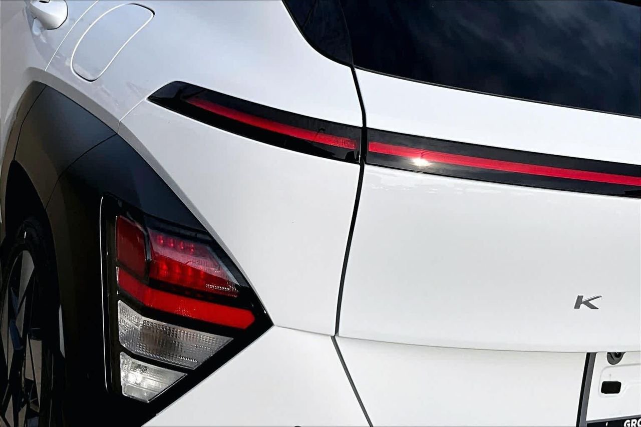 New 2027 Atlas White Hyundai Limited image 14