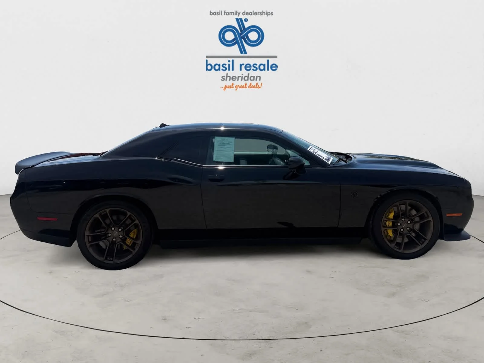 Used 2023 Pitch Black Clearcoat Dodge SRT Hellcat Jailbreak image 11
