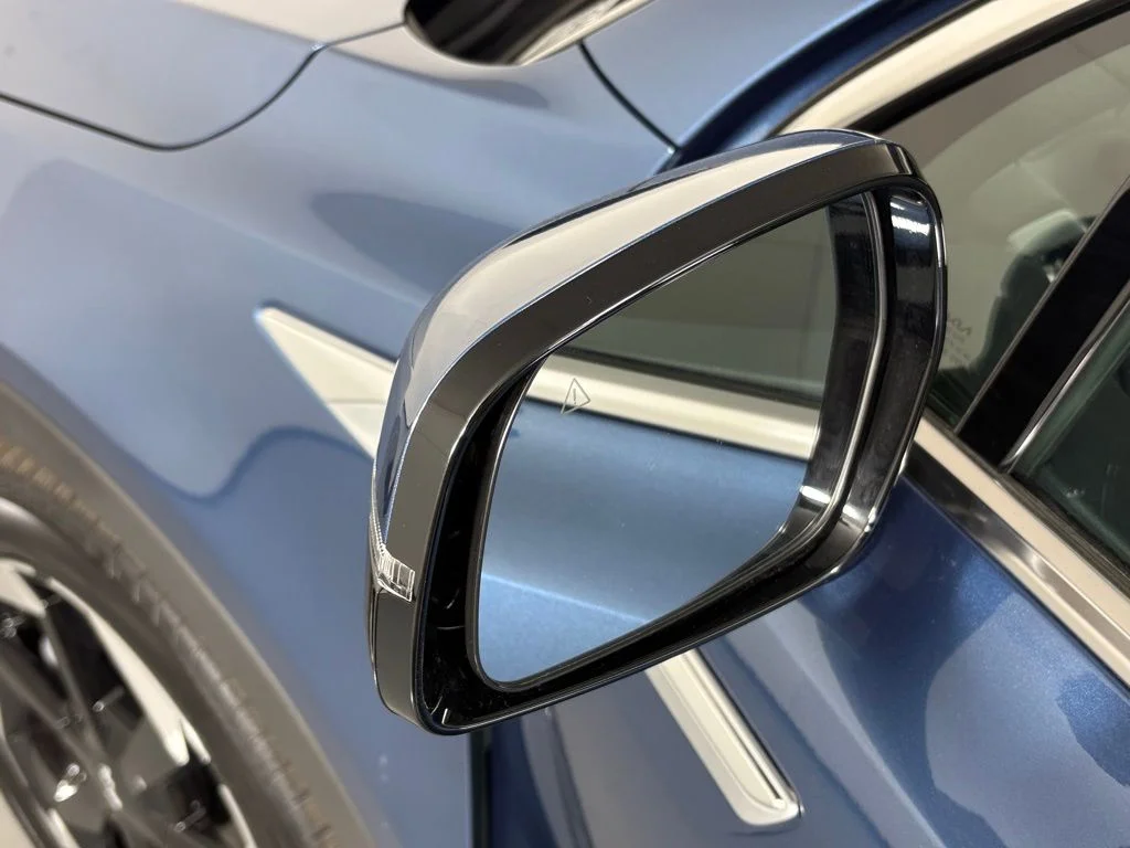 New 2026 Mineral Blue Kia EX image 13