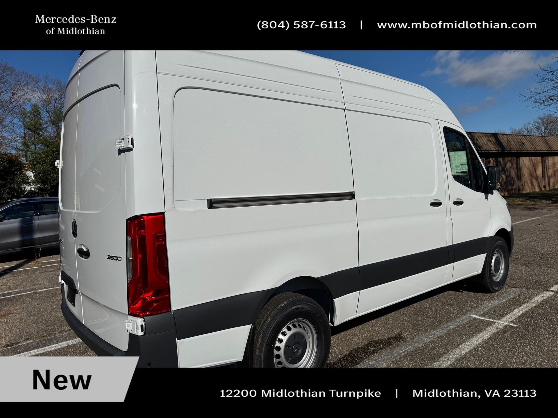 New 2026 White Mercedes-Benz Cargo 144 WB image 21