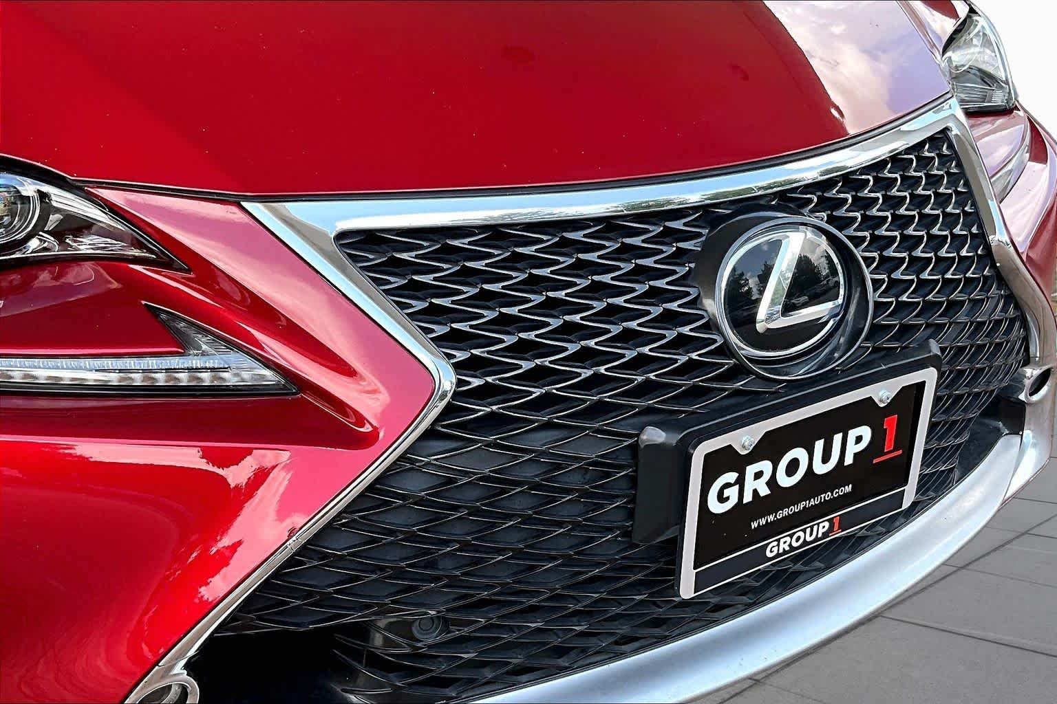 Used 2015 Infrared Lexus  image 27