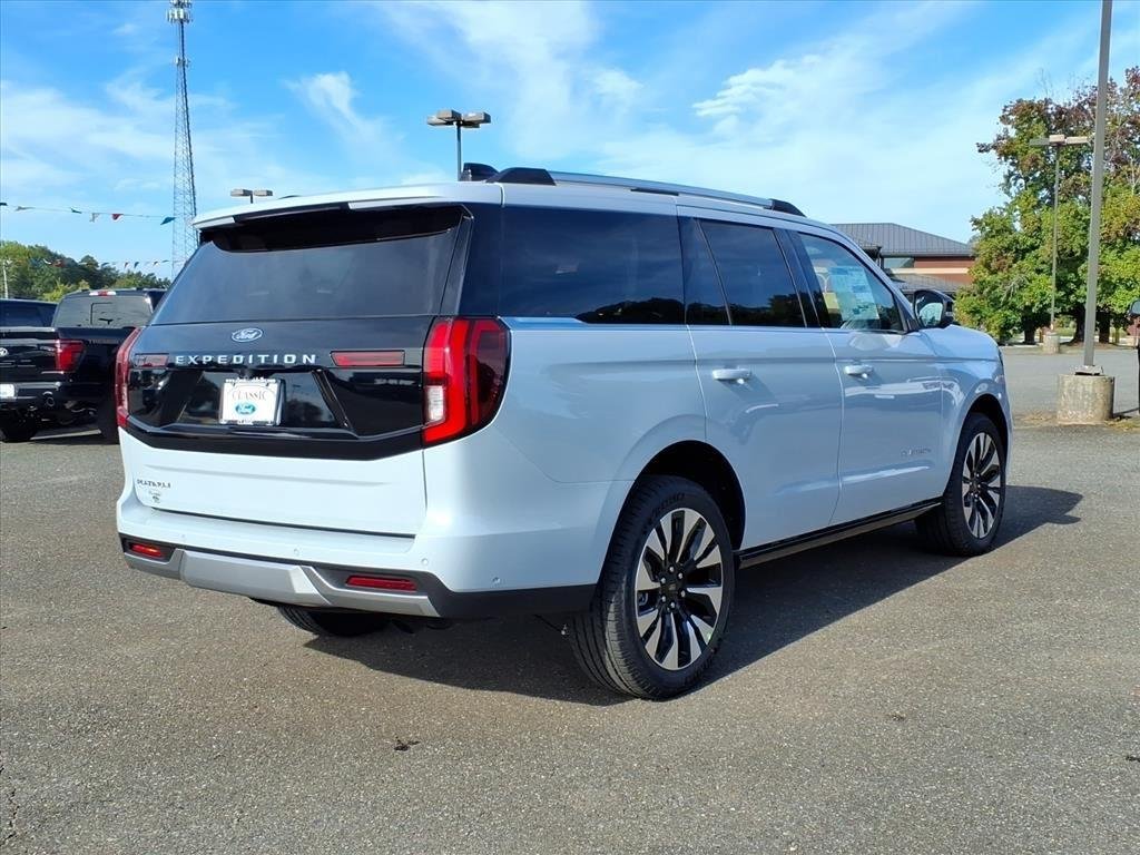 2025 Ford Expedition Platinum - Photo 19
