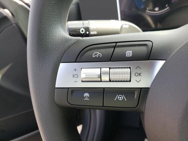 New 2026 Gray Hyundai SE image 18