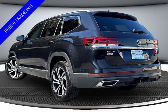 Used 2021 Black Volkswagen SEL Premium image 7