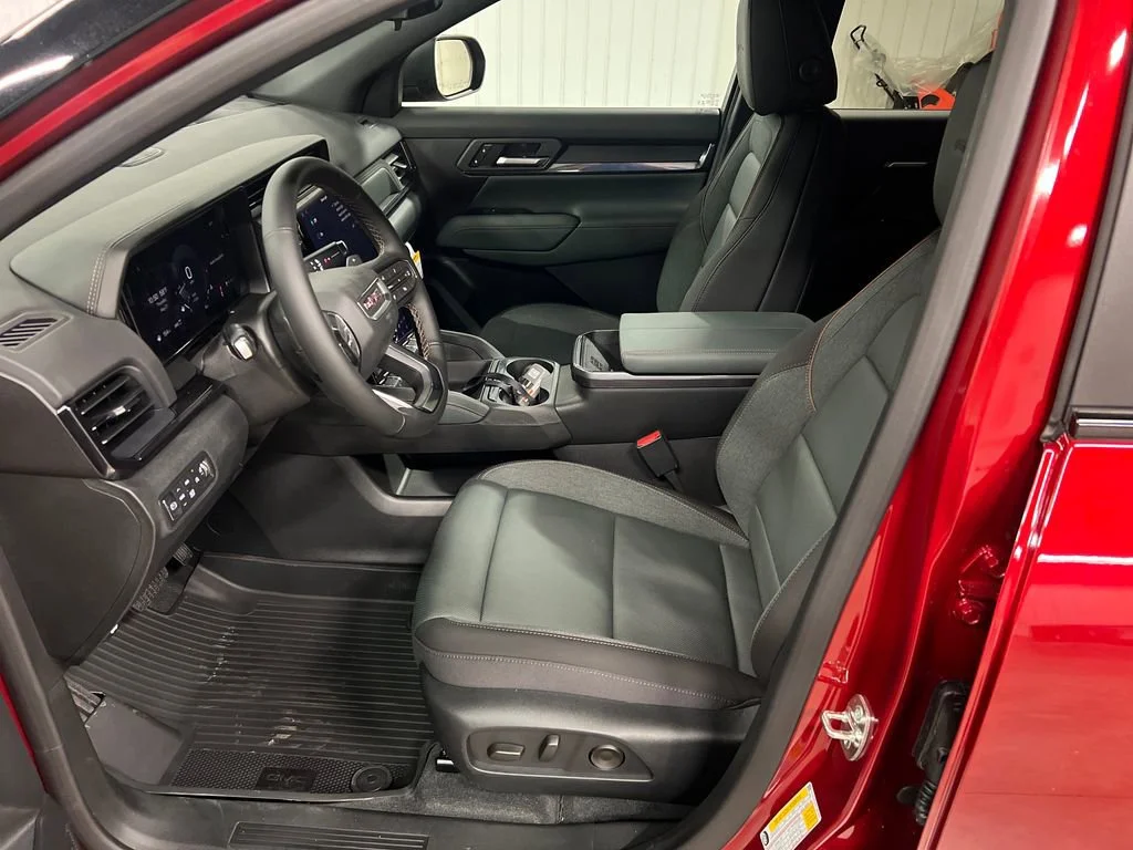 2026 GMC Terrain AT4 - Photo 23