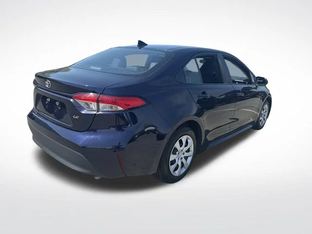 Used 2024  Toyota LE image 7