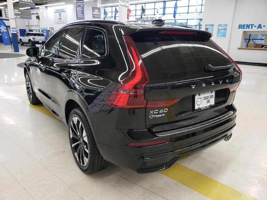New 2026 Onyx Black Volvo Plus image 6