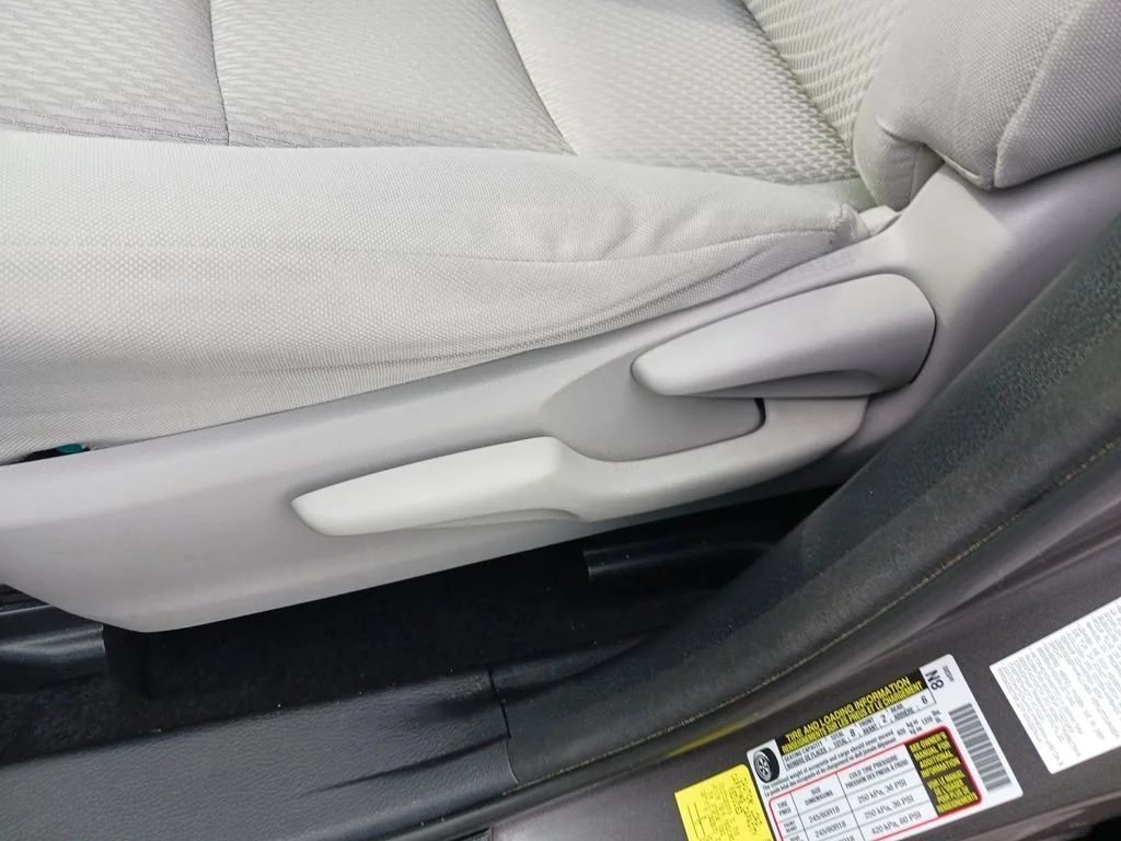 Used 2017 Gray Toyota LE image 31