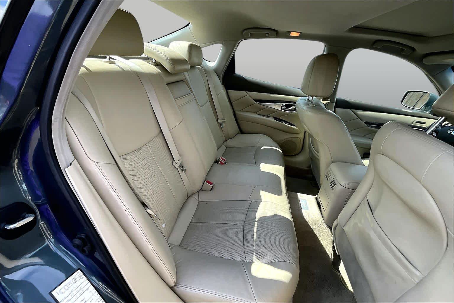 Used 2012 Harbor Blue INFINITI  image 20