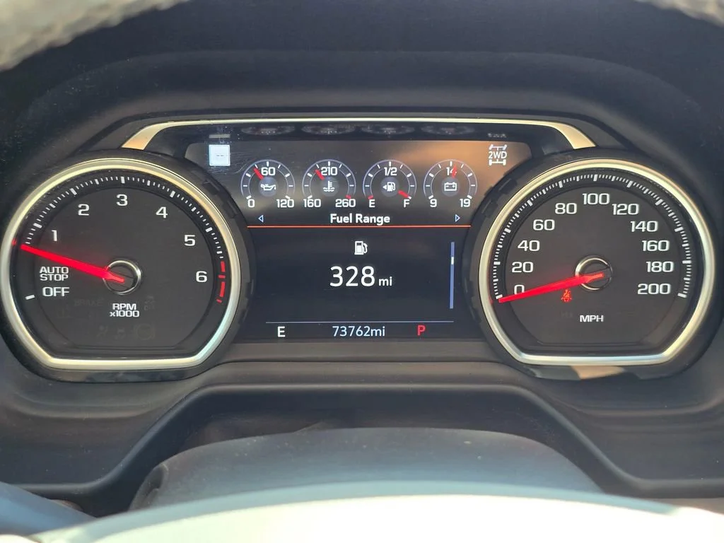Used 2021 Black Chevrolet High Country image 31
