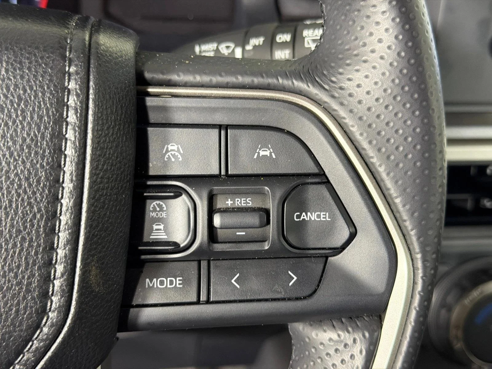 Used 2025 Silver Toyota SR5 image 25