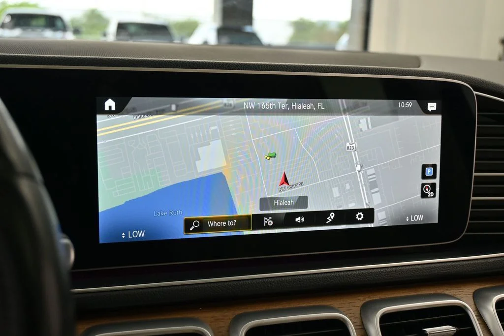Used 2022 Gold Mercedes-Benz GLE 350 image 24