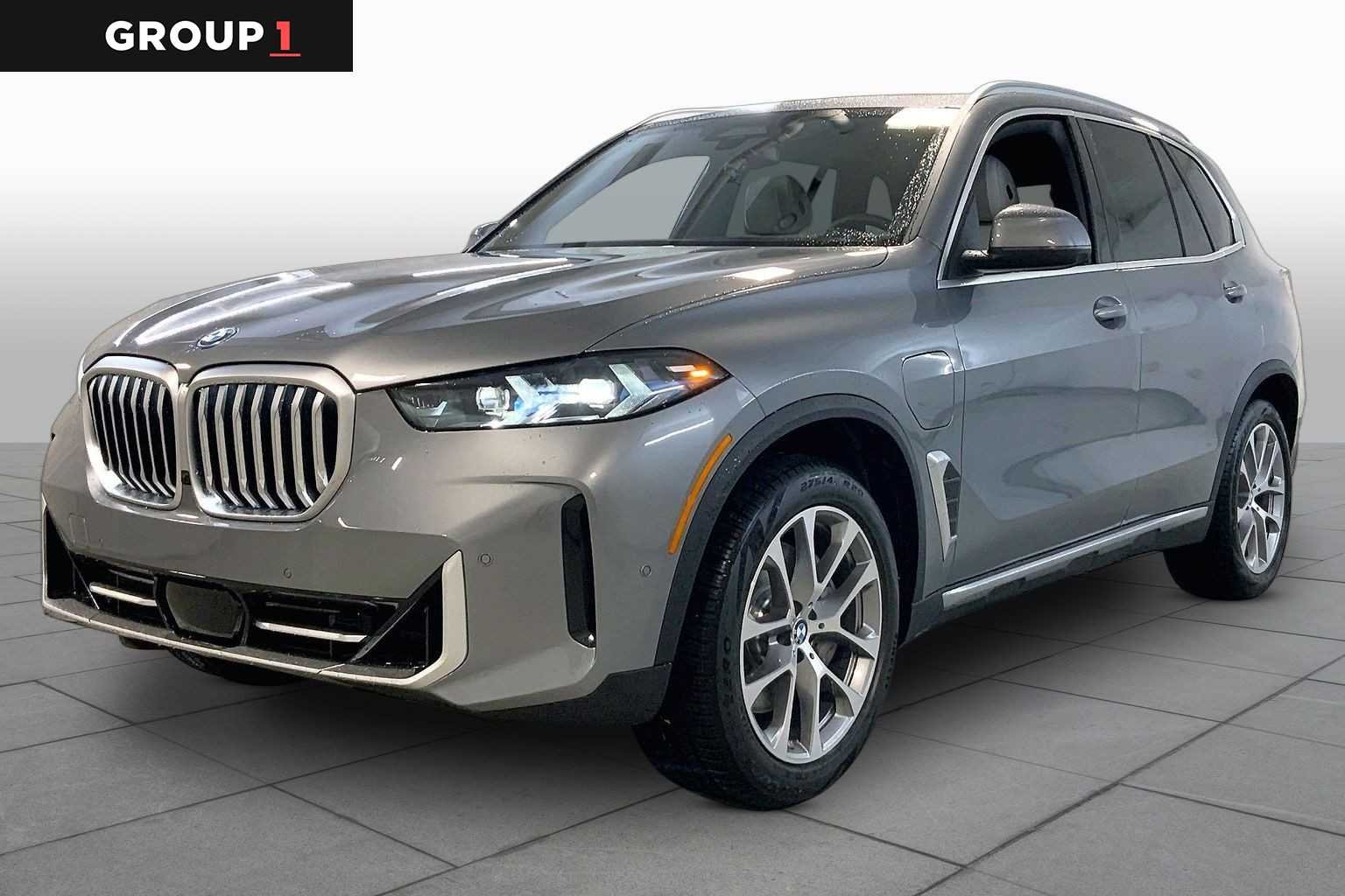 2026 BMW X5 xDrive50e's photo