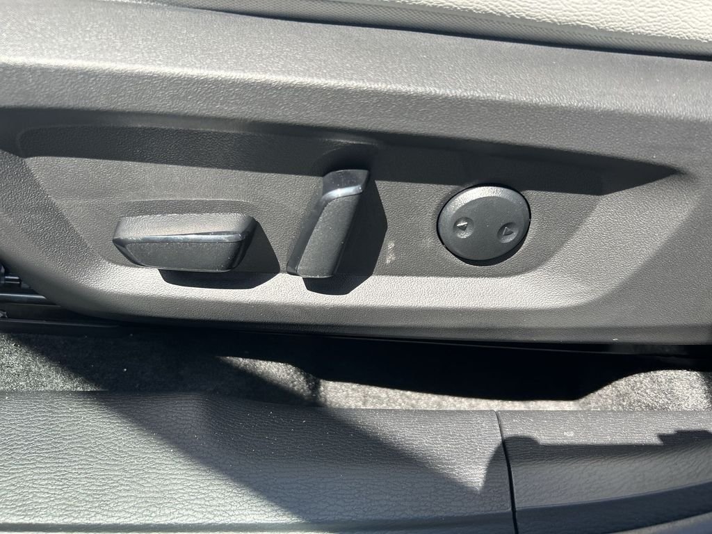 2026 Mitsubishi Outlander SEL - Photo 13