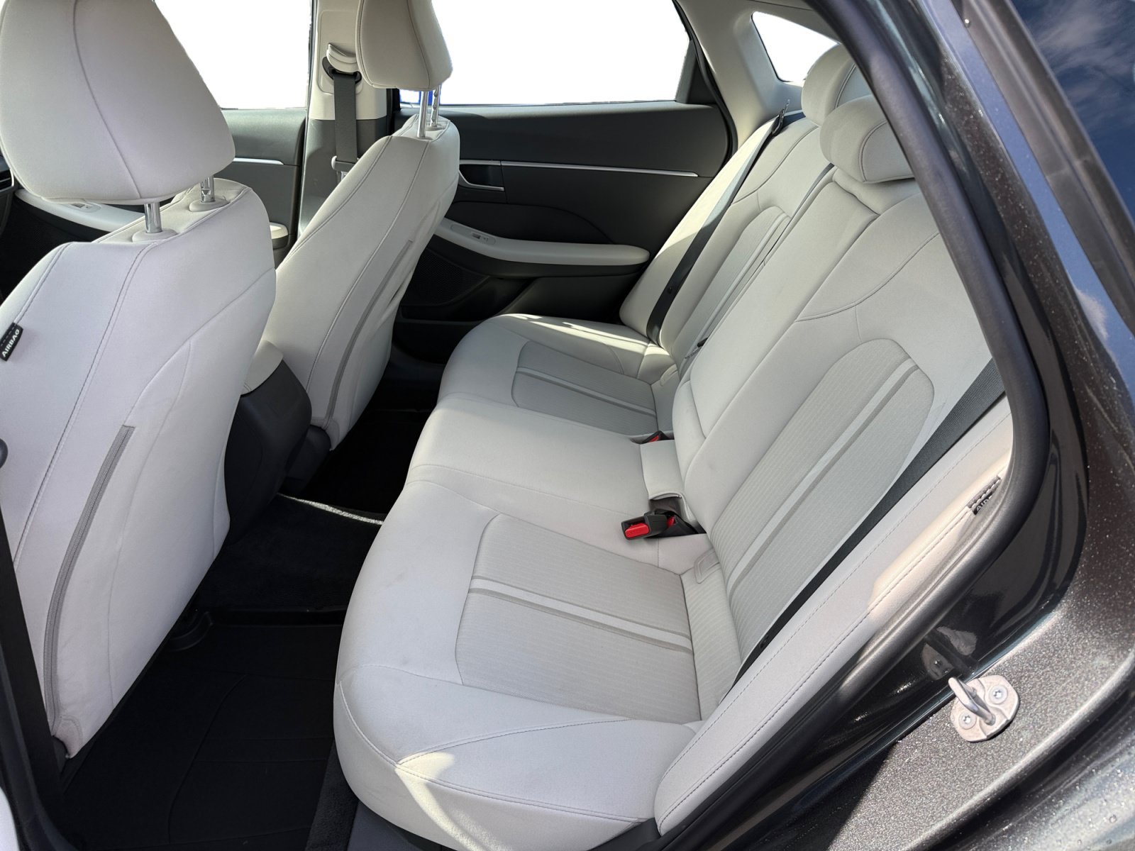 Certified Used 2025 Gray Hyundai SEL Convenience image 16