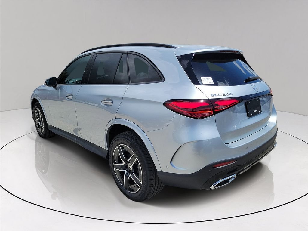 New 2027 Cirrus Silver Metallic Mercedes-Benz GLC 300 image 4