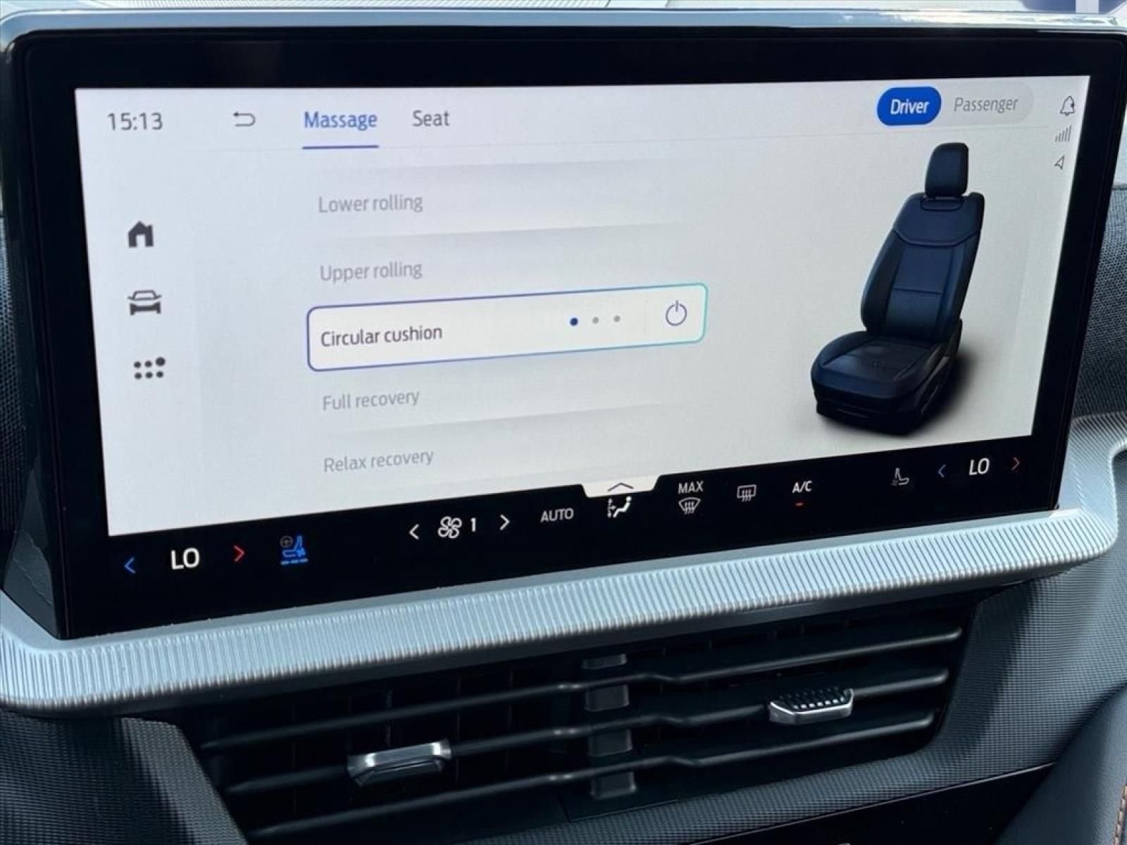 New 2026 Carbonized Gray Metallic Ford Tremor® image 28