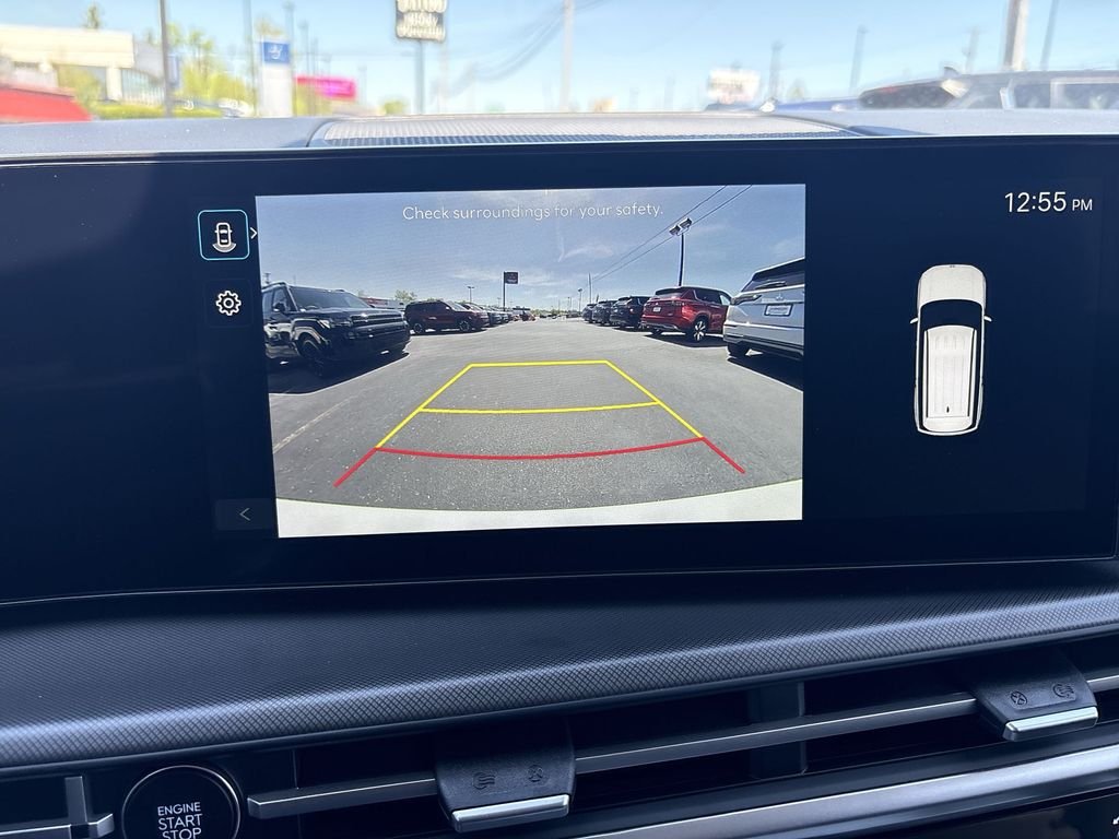 New 2026 White Hyundai SE AWD image 21