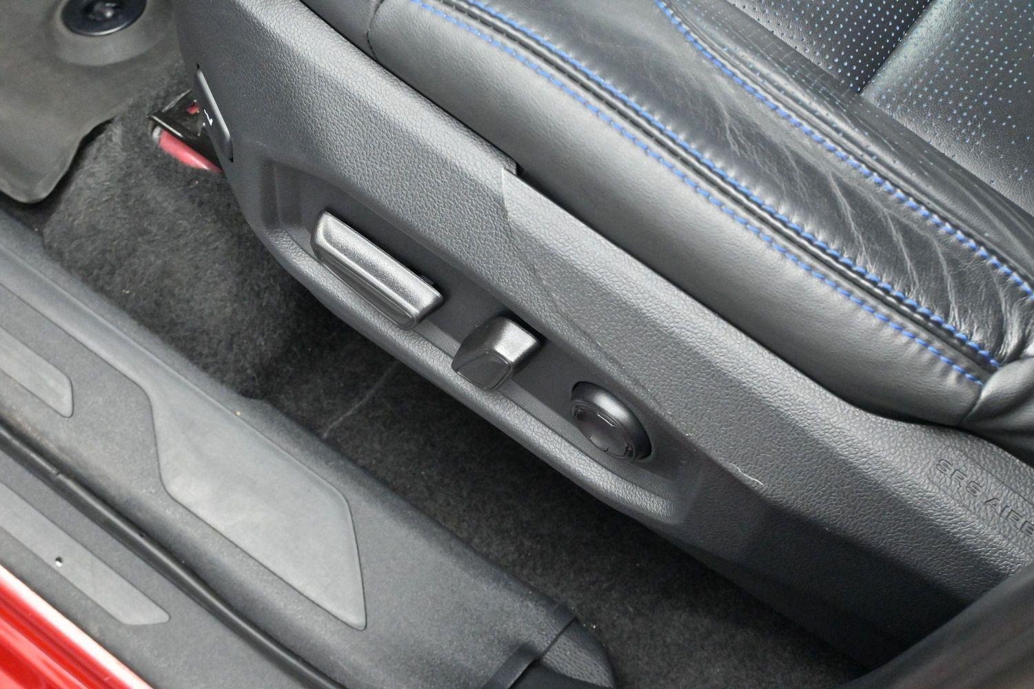 Used 2024  Toyota Platinum Hybrid image 14