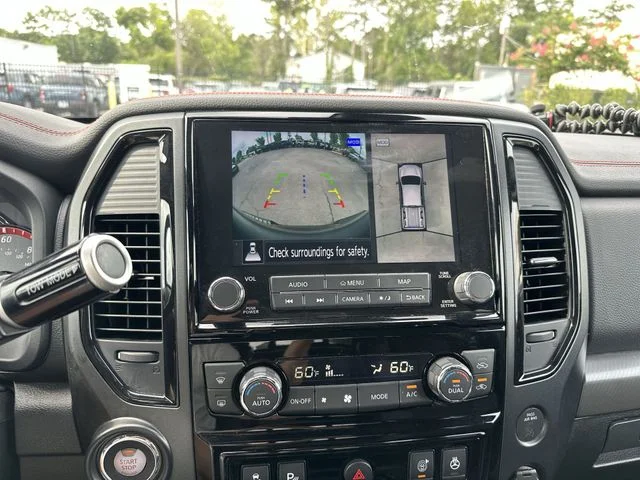 Used 2023 White Nissan PRO-4X image 18