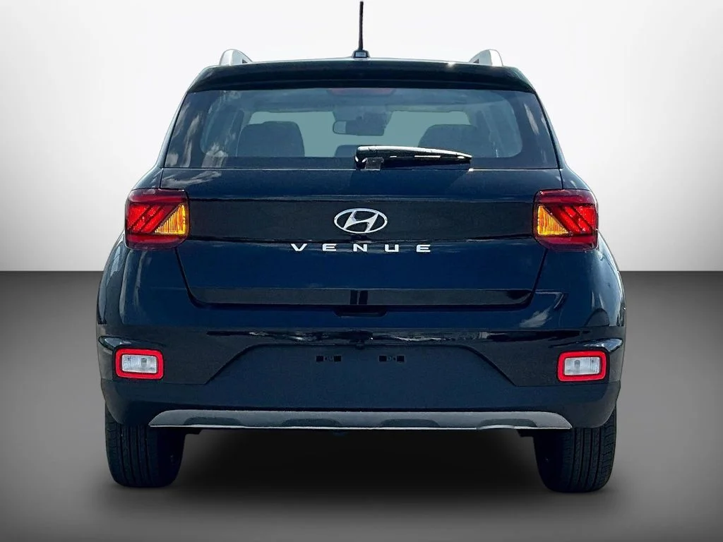 New 2026 Black Hyundai SEL image 4