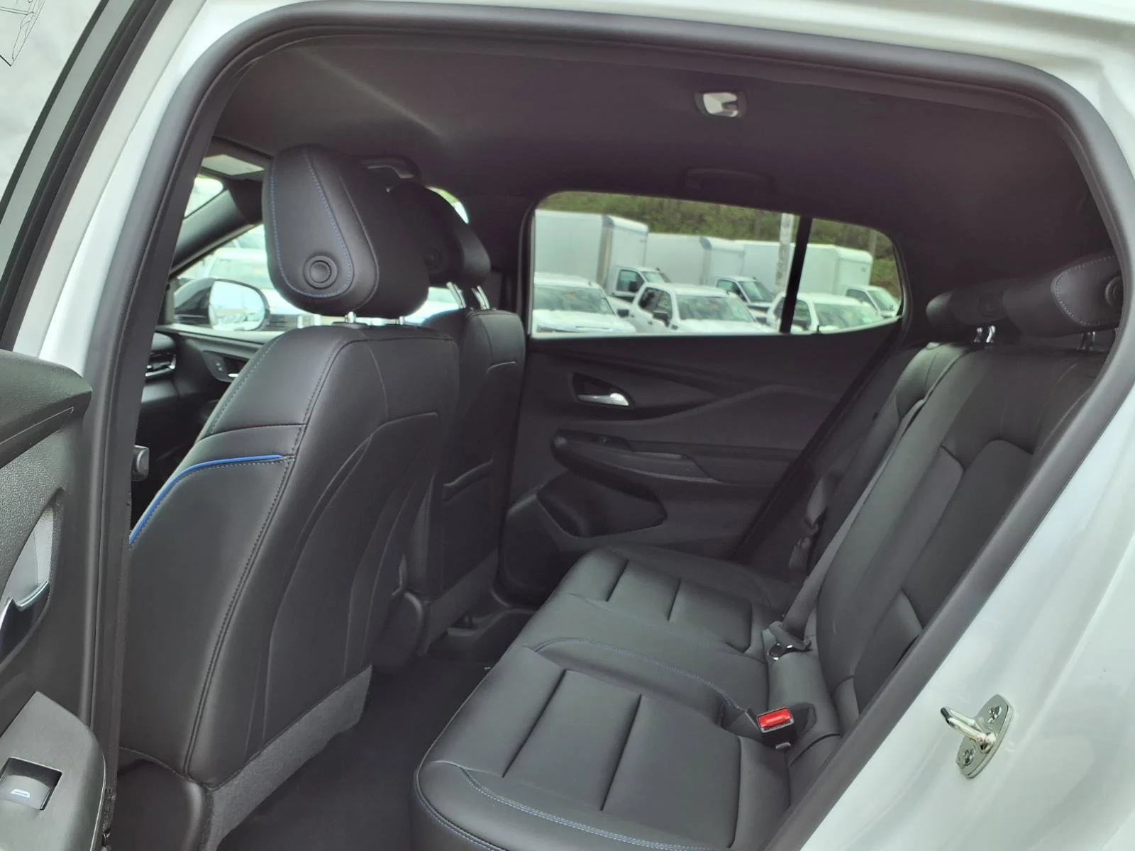 2026 Buick Envista Sport Touring - Photo 16