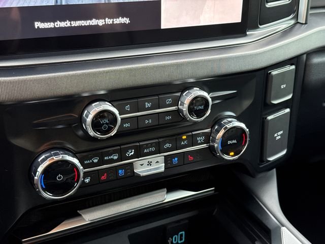 Used 2024 White Ford Platinum image 26