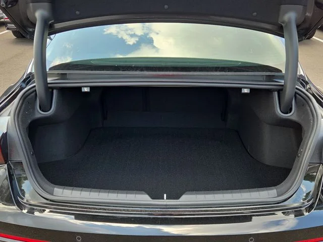New 2026 Aurora Black Pearl Kia GT-Line FWD image 4