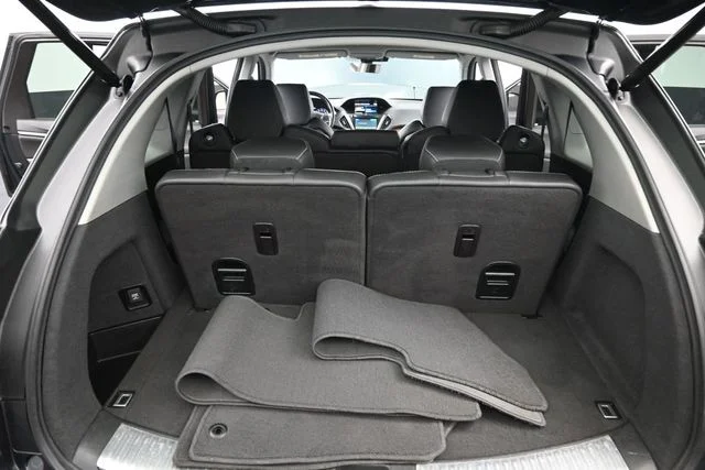 Used 2019  Acura 3.5L Technology Package image 17