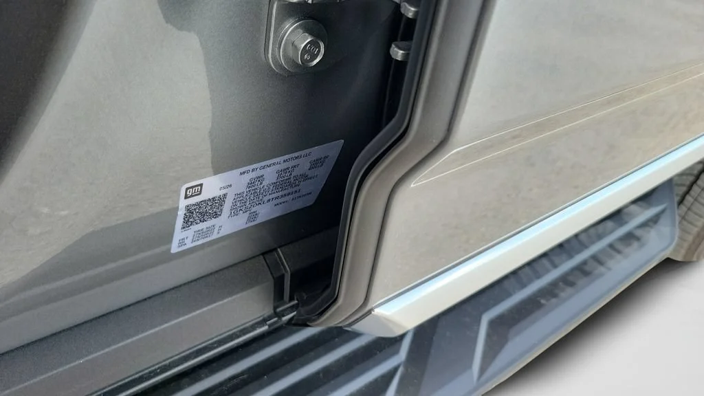 New 2026 Sterling Metallic GMC Denali image 27