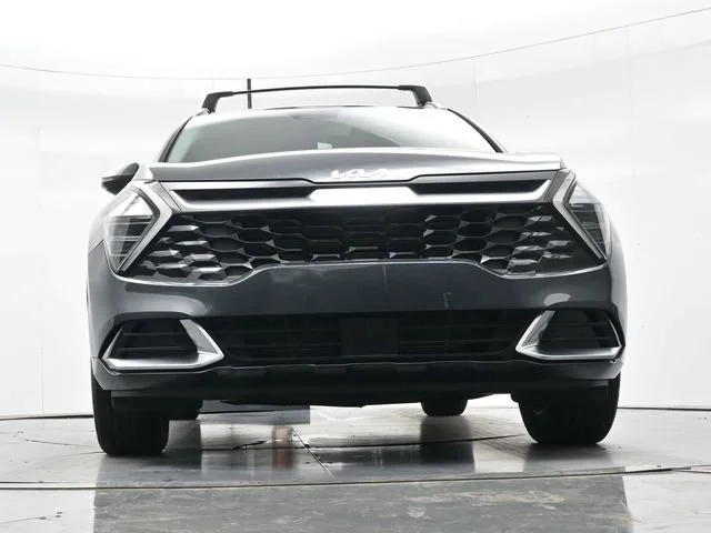 Used 2025 Gravity Gray Kia SX image 27