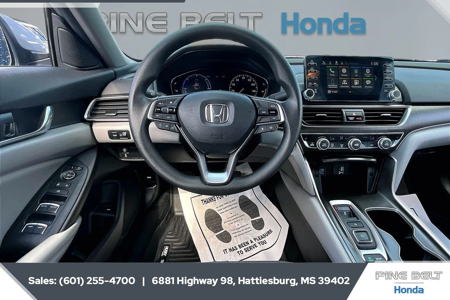Used 2019 Lunar Silver Metallic Honda EX image 5