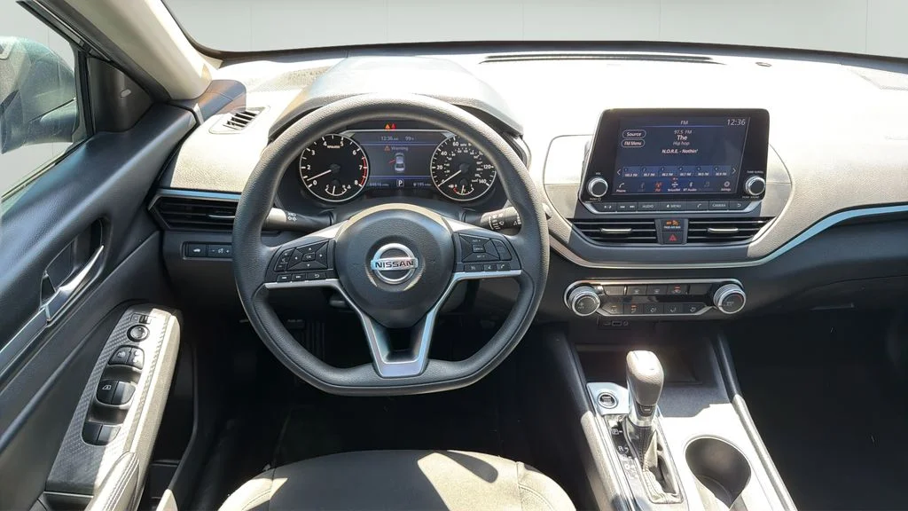 Used 2022 Gray Nissan 2.5 SV image 20