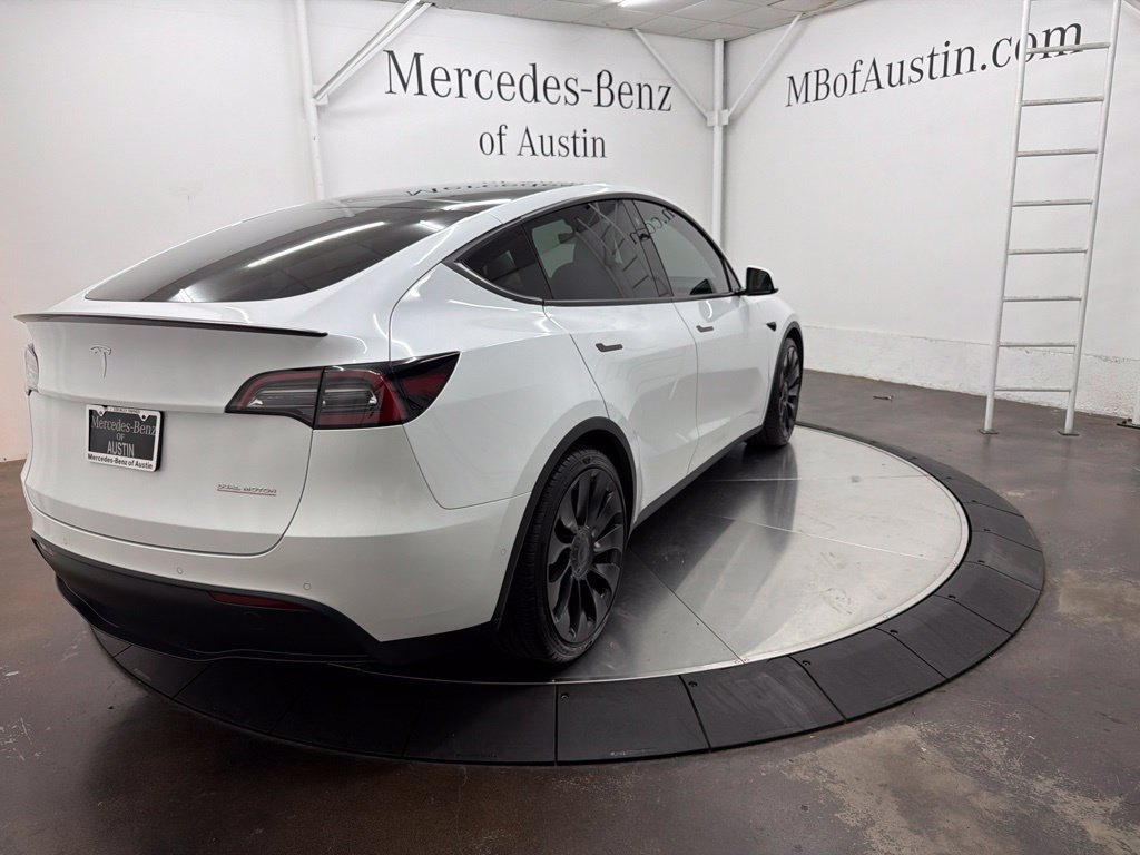 Used 2022 White Tesla Performance image 7