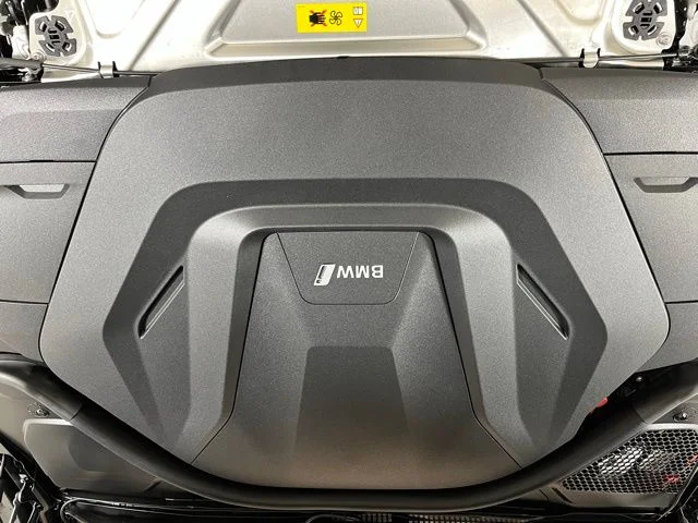 New 2026 Skyscraper Grey Metallic BMW xDrive40 image 19