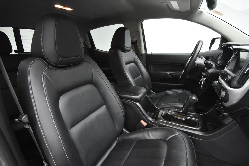 Used 2018 Gray GMC SLT image 12