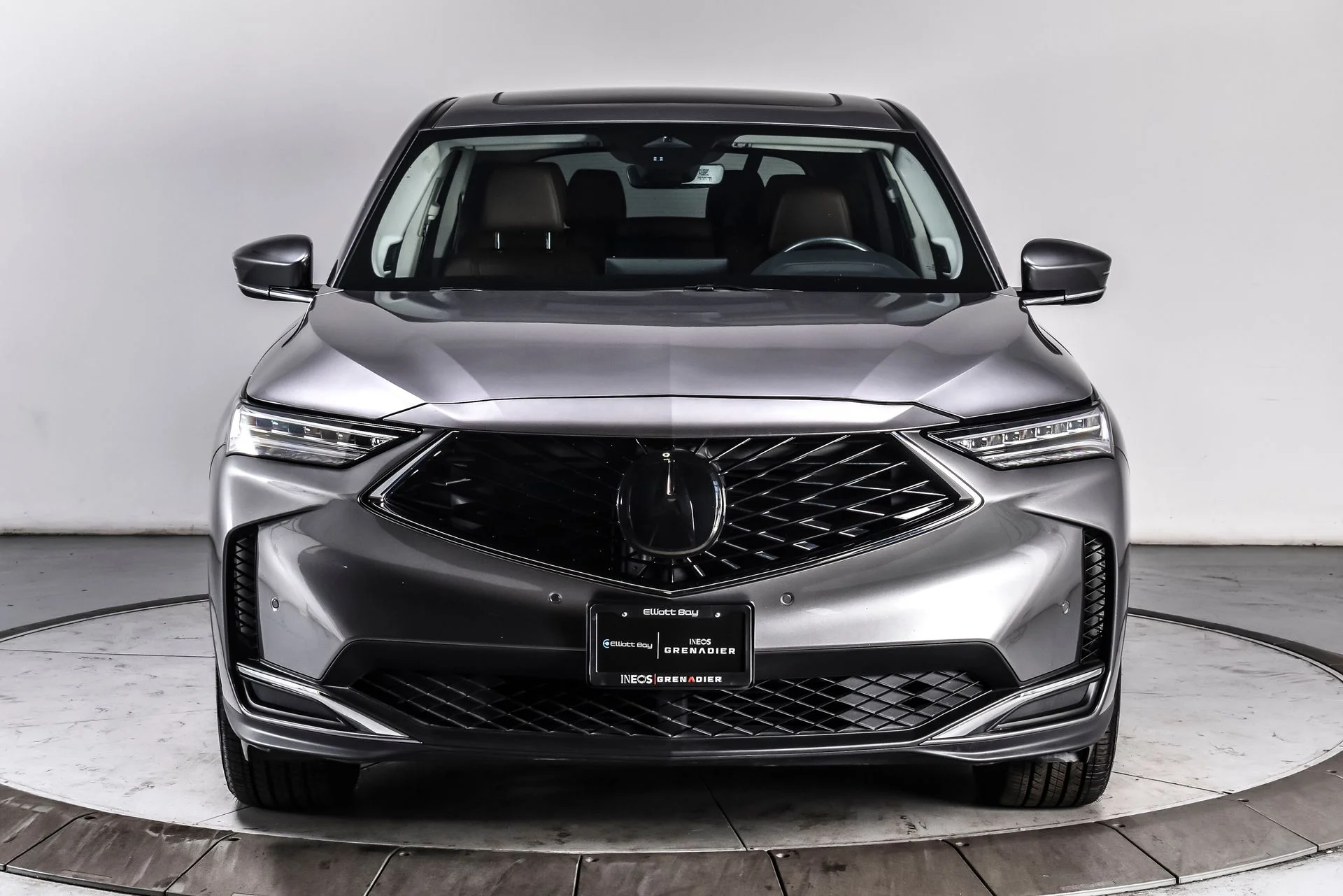 Used 2025 Majestic Black Pearl Acura Technology Package image 2