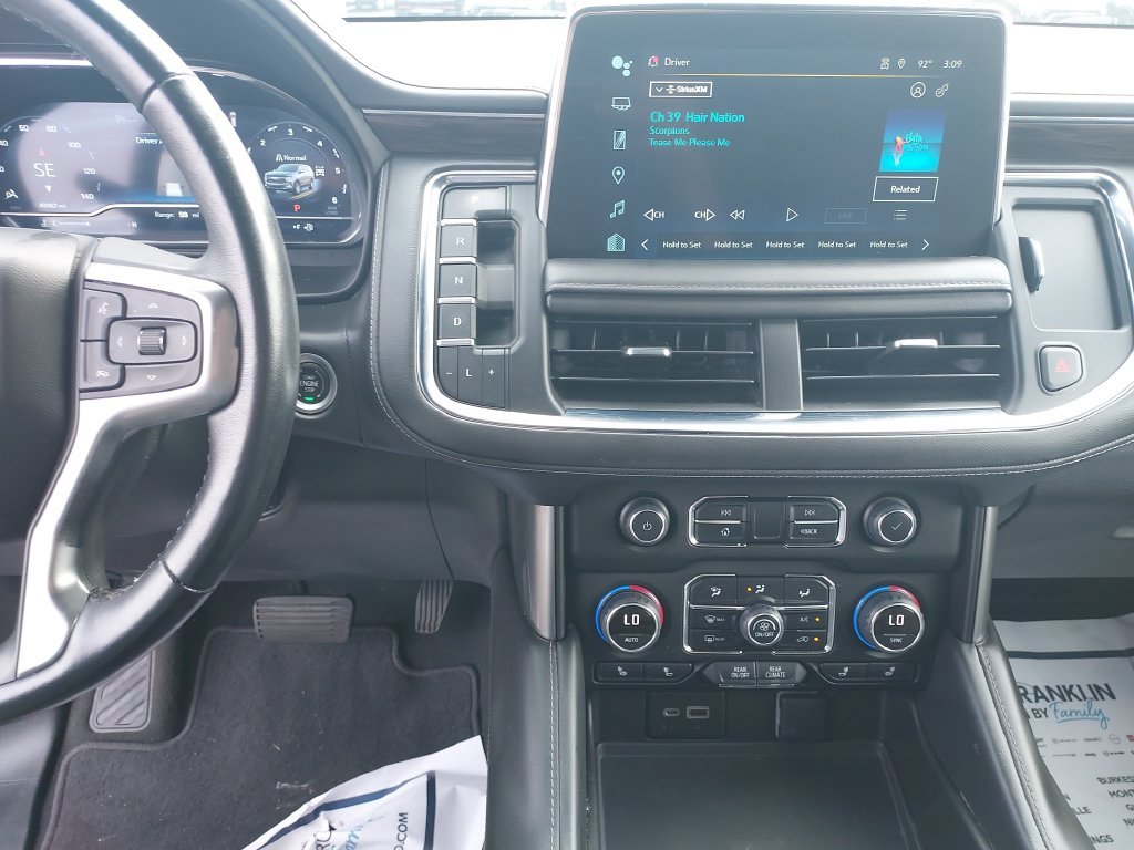 Used 2022 Black Chevrolet Z71 image 20