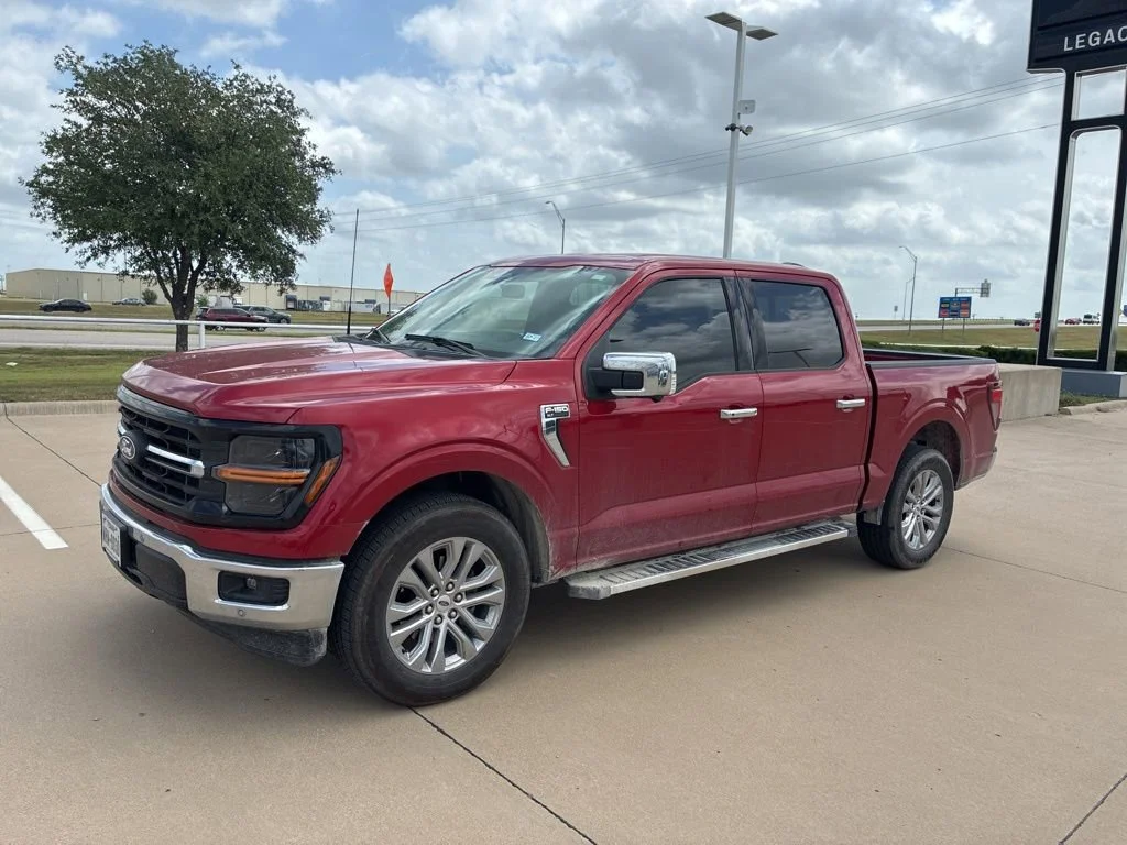 2025 Ford F-150 XLT SuperCrew 5-1/2 Box's photo