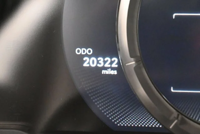 Used 2024 Iridium Lexus ES 350 F SPORT Handling image 14